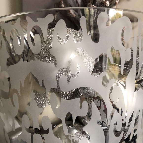 Partylite hurricane candle holder - Picture 10 of 11